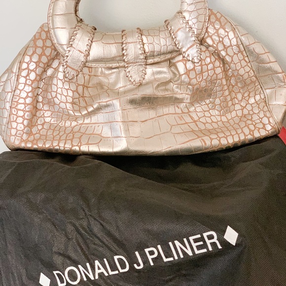 Platinum Crocodile leather Donald J Pliner bag - Picture 5 of 5